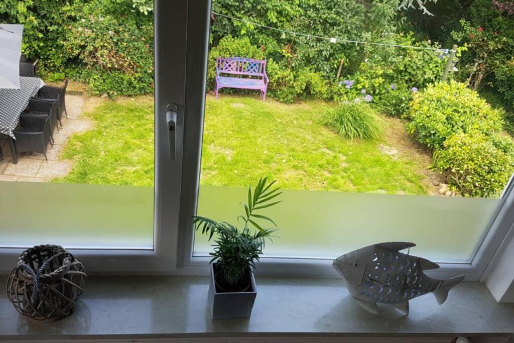 Gemuetliche Haushaelfte Mit Garten Und Terrasse Flensburgo Exterior foto